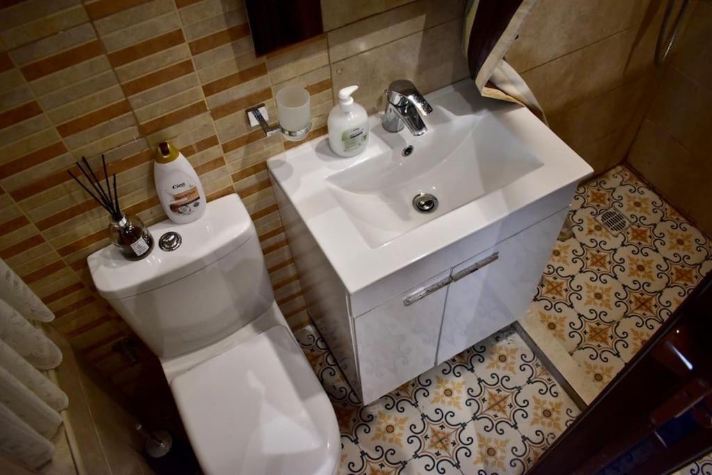 City Centre Pied-A-Terre Near Food Market And Walking Distance To Bus Terminus 瓦莱塔 外观 照片